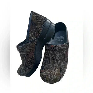 Dansko Vegan Tapestry EU38 Boho Hippie Velvet Paisley Earthy Tones Slip On Clogs